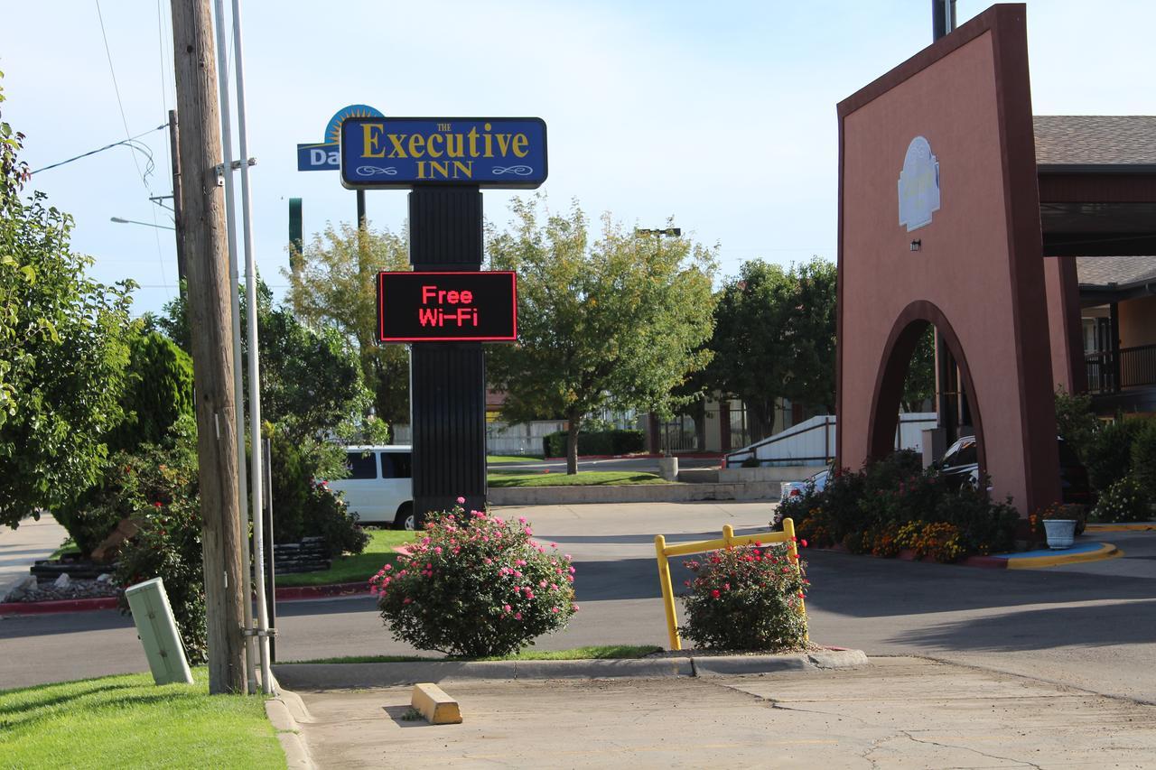 The Executive Inn & Suites アマリロ エクステリア 写真