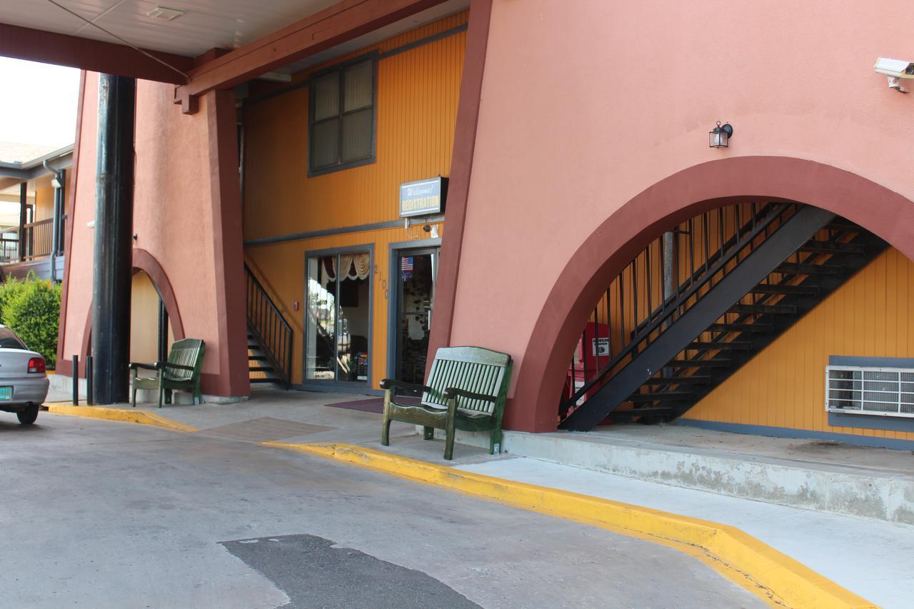 The Executive Inn & Suites アマリロ エクステリア 写真