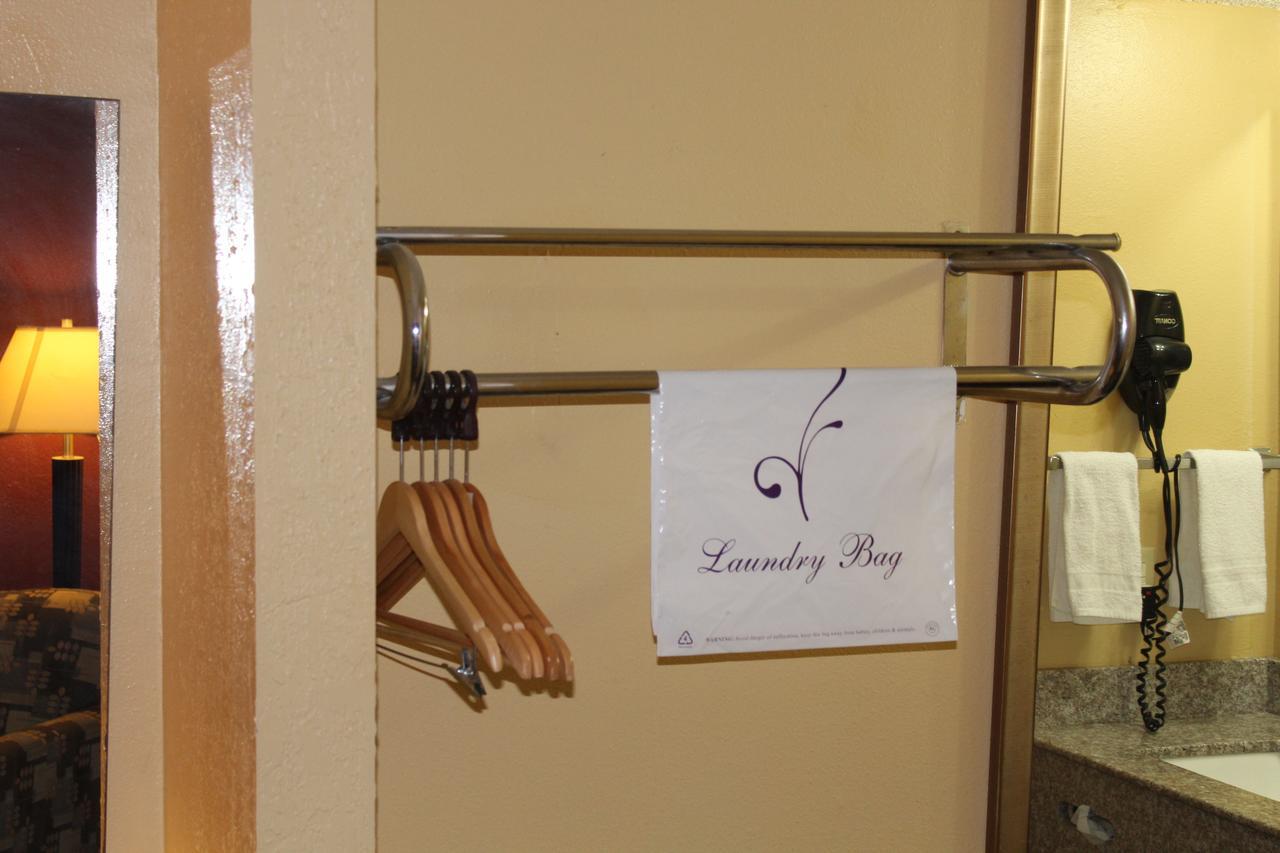 The Executive Inn & Suites アマリロ エクステリア 写真