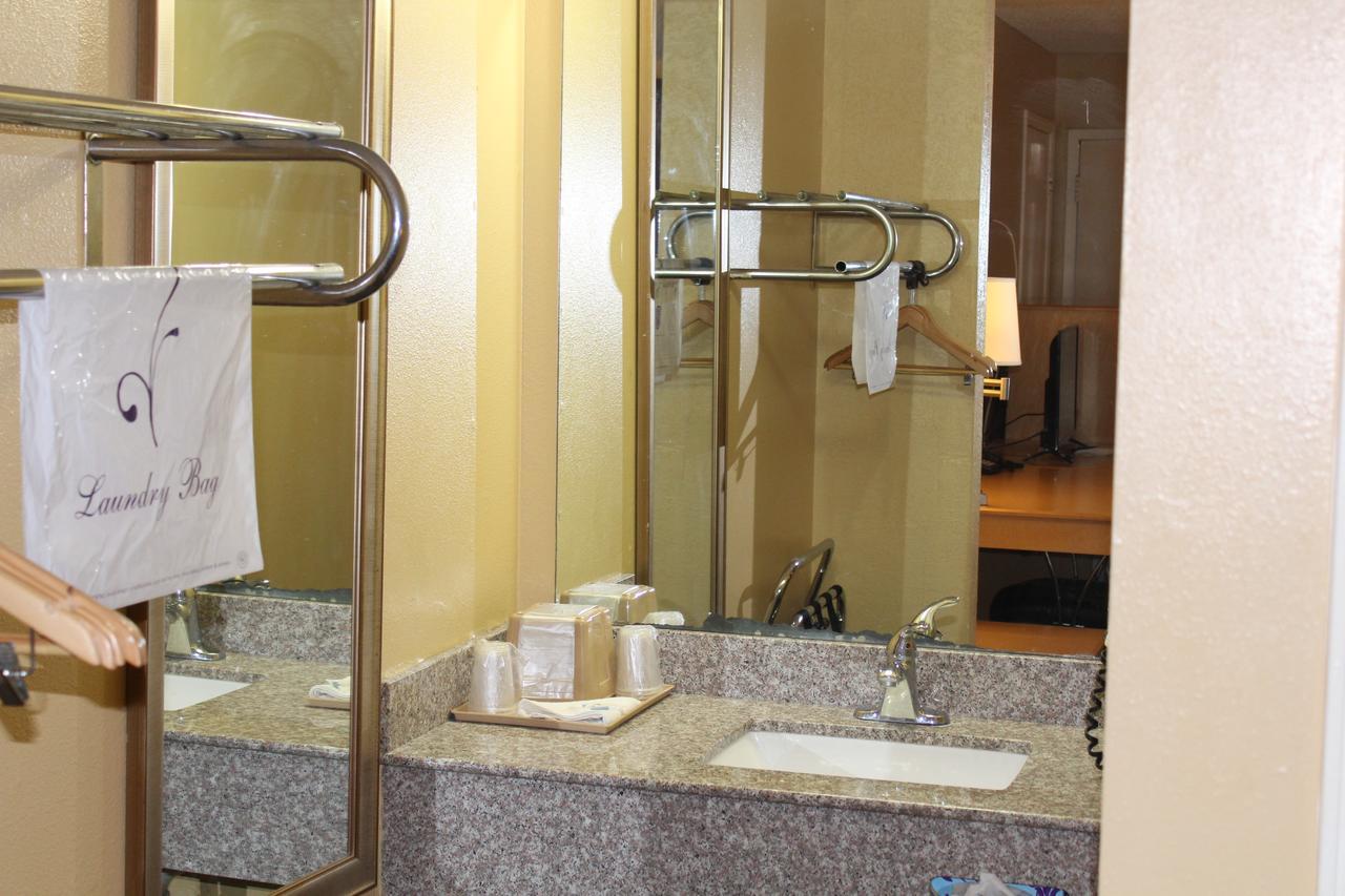 The Executive Inn & Suites アマリロ エクステリア 写真